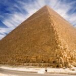 972-150x150 السياحة تكذب هدم هرم خوفو: إزالة لمواد بناء حديثة تم وضعها قبل